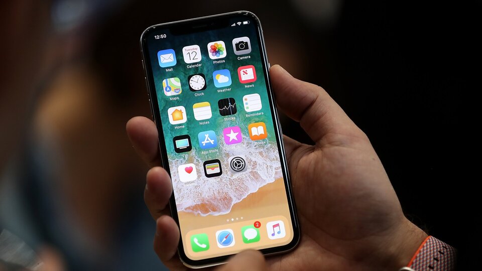 iPhone X'un en merak edilen özelliği değişiyor!