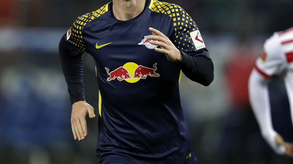 Bundesliga'dan gençler için flaş karar!