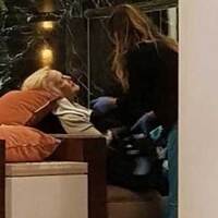 Türk sinemasının efsane ismi otel lobisinde fenalaştı...