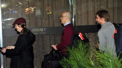 Büyükada davasında tahliye edilen sanıklardan ikisi ülkelerine geri döndü