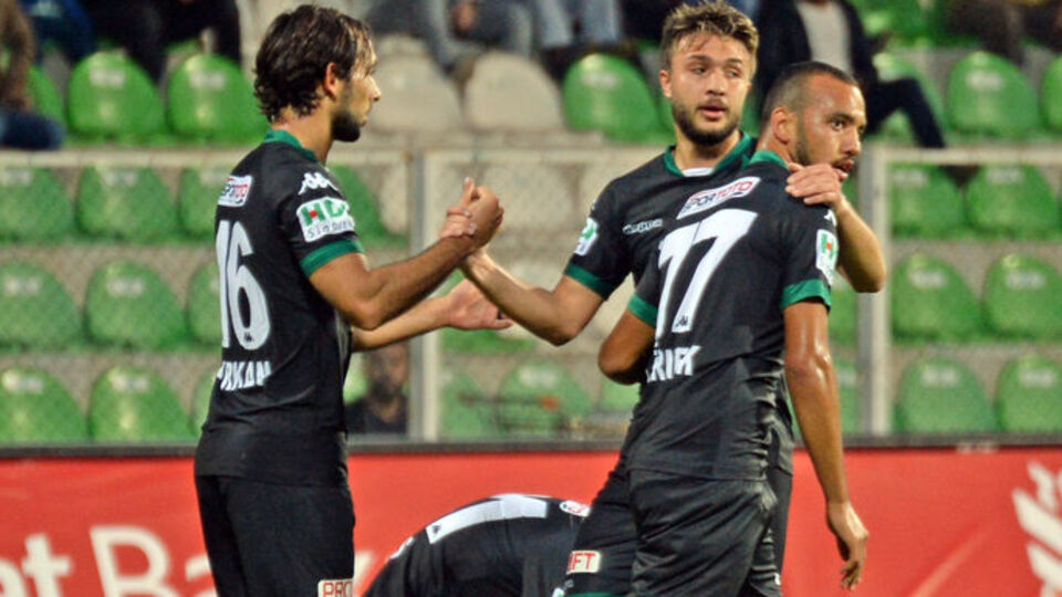 Giresunspor kupada da dolu dizgin!