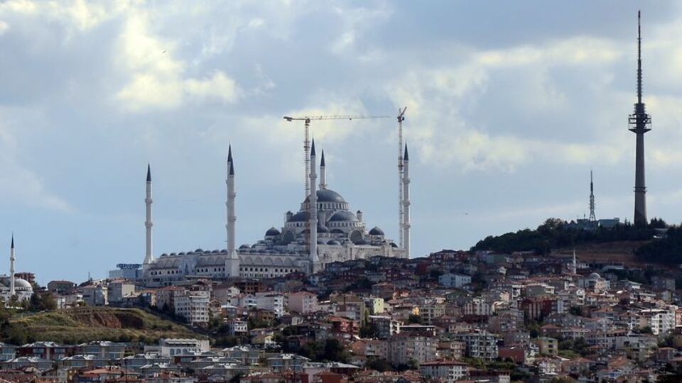 Start verildi! Çamlıca Camii'ne kadar uzayacak