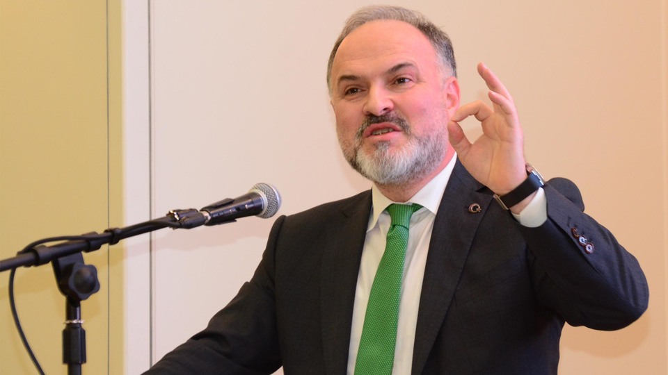 Başdanışman: Doğru soru TL'ye operasyon yapanlar kim ve neden şimdi?