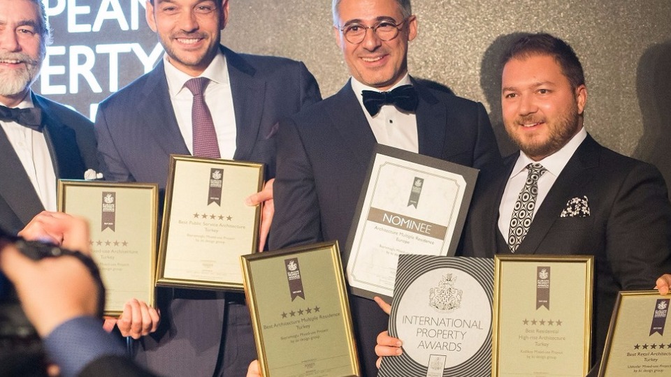 iki design group, Londra'dan 10 ödülle döndü