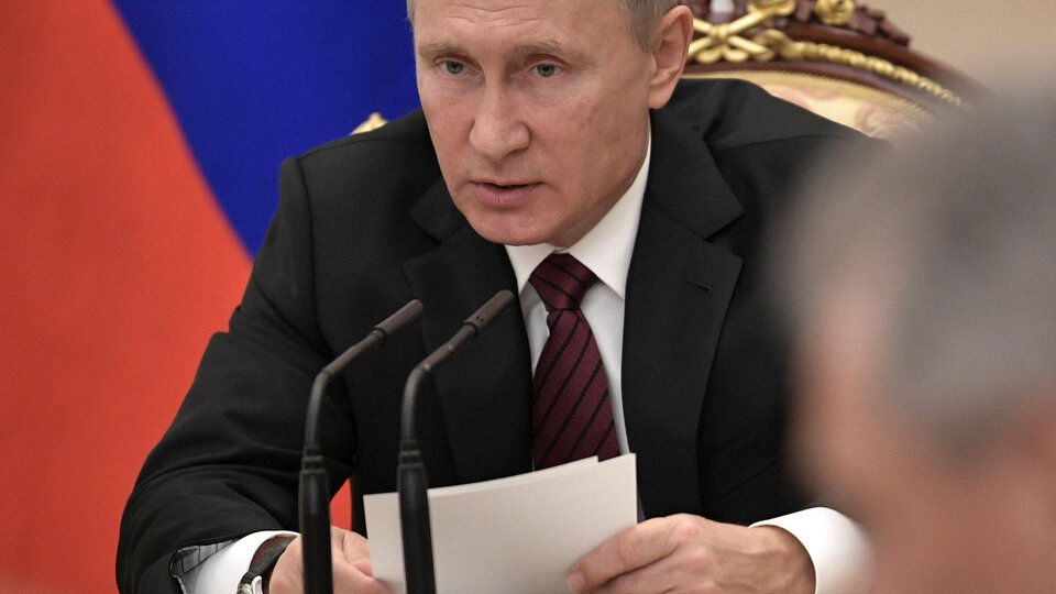 Putin, 4 balistik füze fırlattı