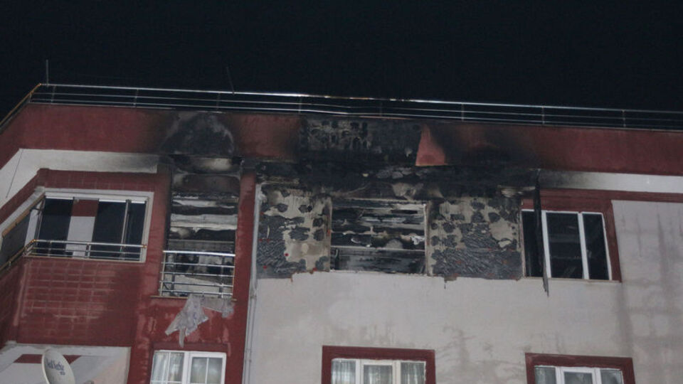 Esenyurt ve Arnavutköy'de benzer patlamalar