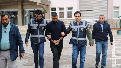 Telefondan polis telsizi sesi dinlettip gasbettiler