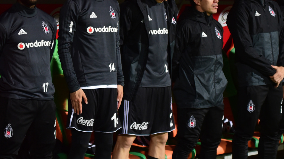 Beşiktaş'tan Medel ve Oğuzhan açıklaması