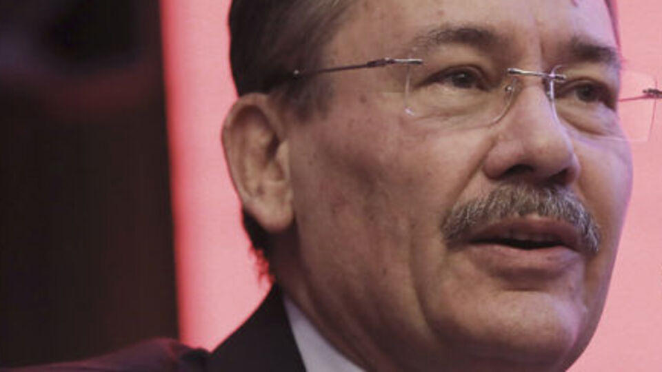 Melih Gökçek'ten istifanın ardından ilk tweet