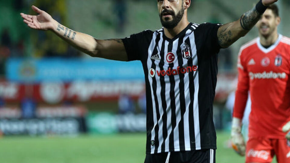 "Negredo'nun üzerinde ölü toprağı vardı"