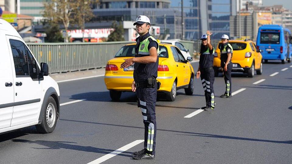 İstanbul'da bu yollar trafiğe kapatılacak
