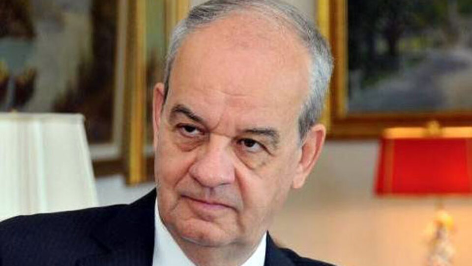 Başbuğ, Mersin'de Atatürk büstü açtı