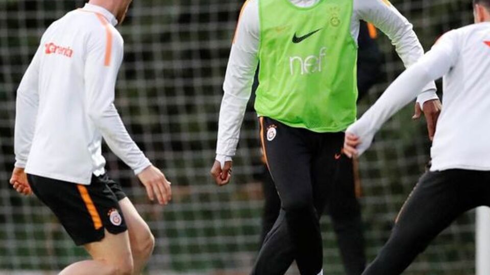 Galatasaray ara vermedi