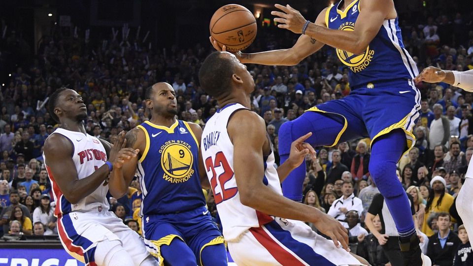 Warriors evinde kaybetti!