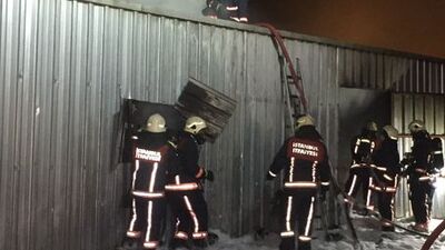 Bağcılar'da tekstil atölyesinin deposunda yangın çıktı