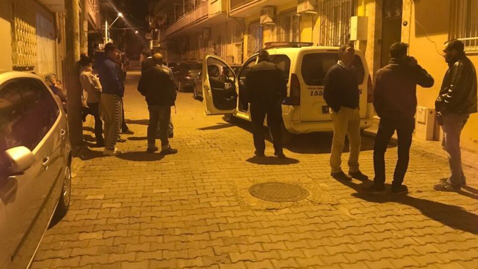 İzmir'de şüpheli ölüm