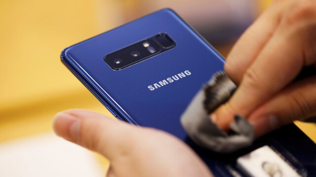 Samsung'da patron hapse girdi, yönetim 'sil baştan' dedi!