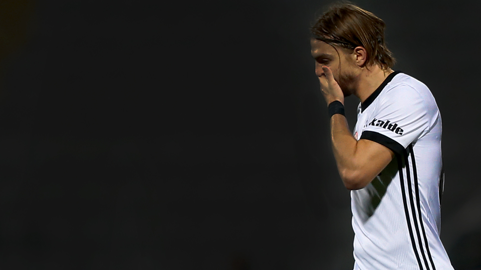 Beşiktaş'ta Caner Erkin krizi!