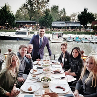 Sevgilisini kızı ile tanıştırdı