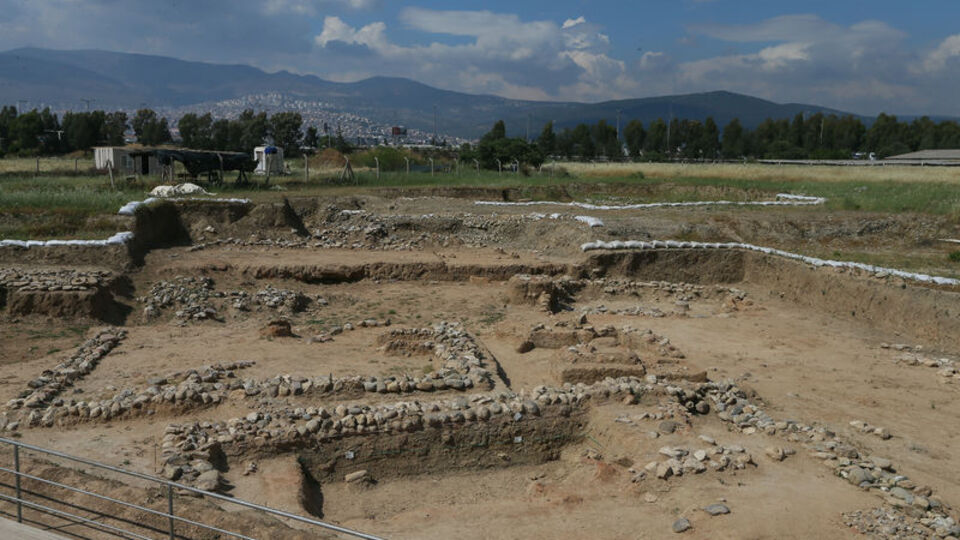 Yeşilova Höyüğü, tarihe ışık tutuyor