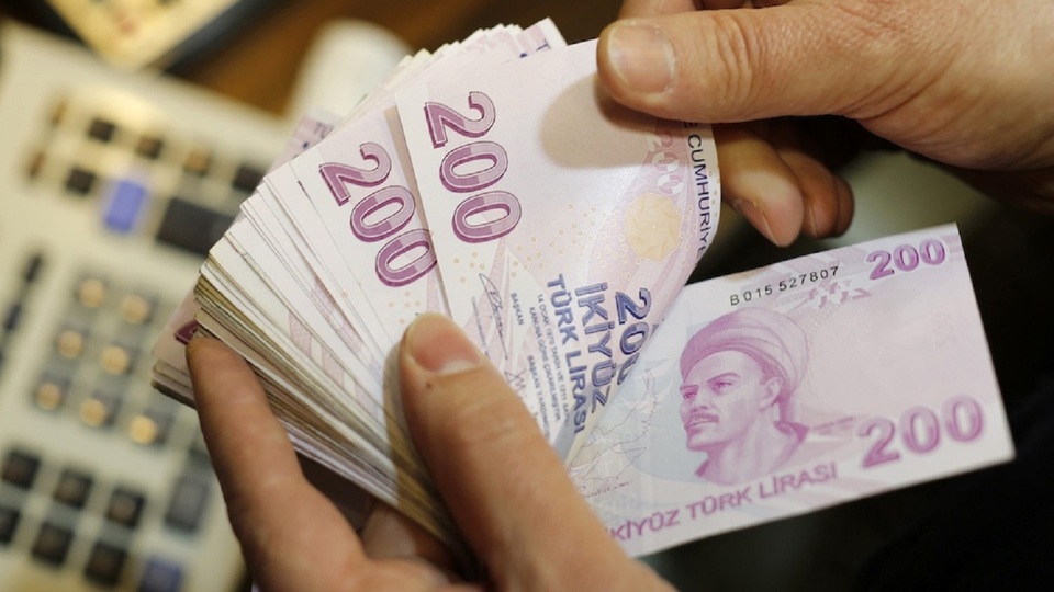 Bütçe gelirleri tahminleri aşacak