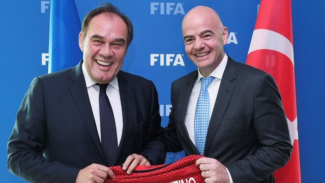 Demirören'den FIFA'ya ziyaret