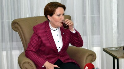 Meral Akşener: Kim bana hakaret ediyorsa o FETÖ'cüdür