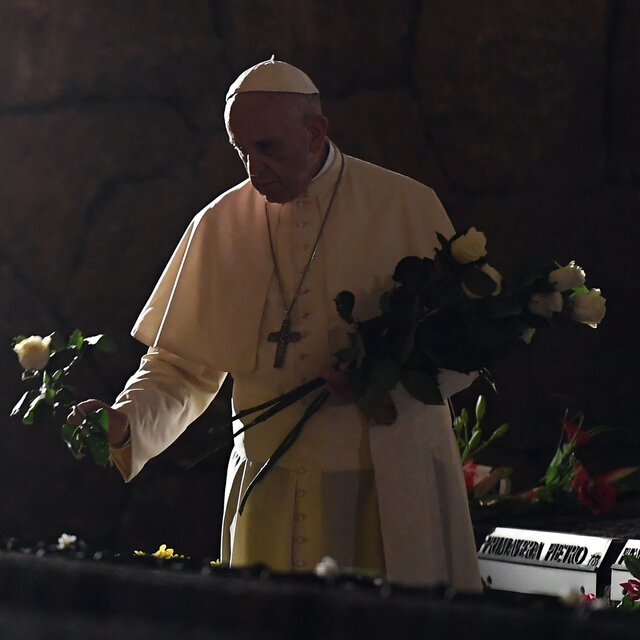 Papa Francis'ten olası nükleer savaşa anlamlı gönderme!