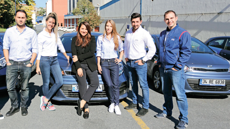 Rahat ve cool ama kurumsal