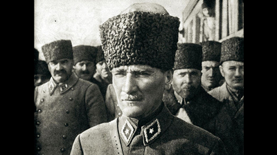 10 Kasım ile ilgili şiirler