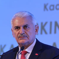 Başbakan'dan TEOG açıklaması: Yeni sistem 1-2 gün içinde açıklanacak