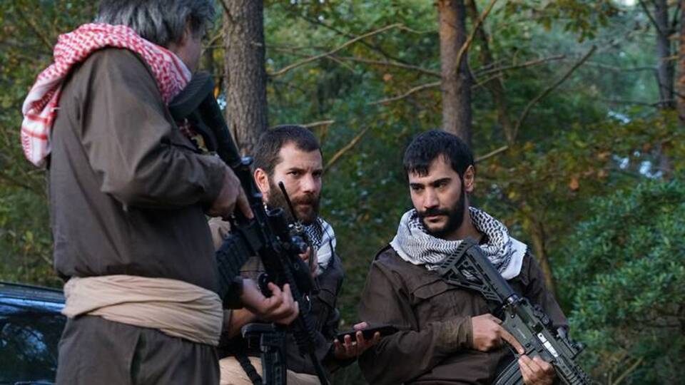 İsimsizler 21. bölüm: Fatih ve ekibi saldırıdan kurtulabilecek mi?