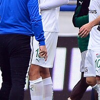 "Yeter, istifa edin! Bu oyununun figüranı olmayacağız"