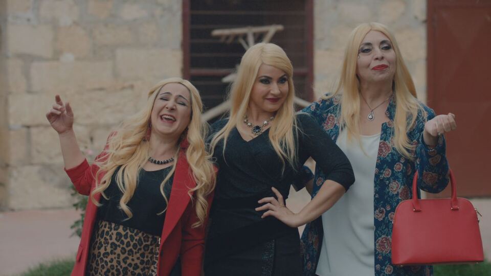 Kaynanaların güzellik yarışı!