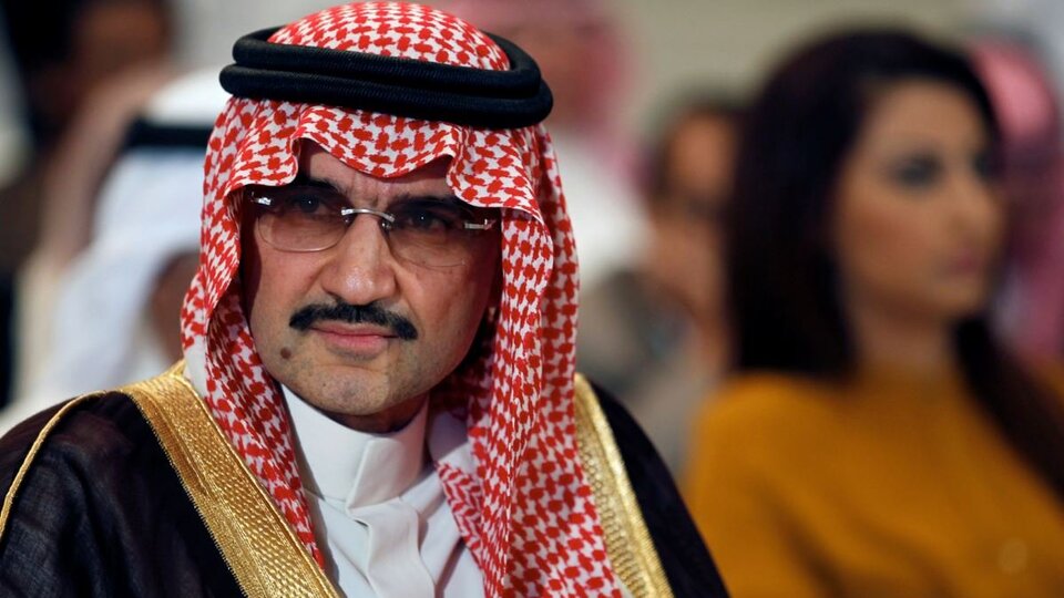 18 milyar dolarlık tahtı sallanıyor