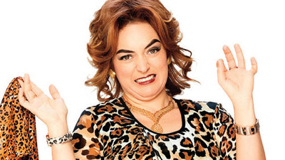 Ezgi Mola teyze oldu