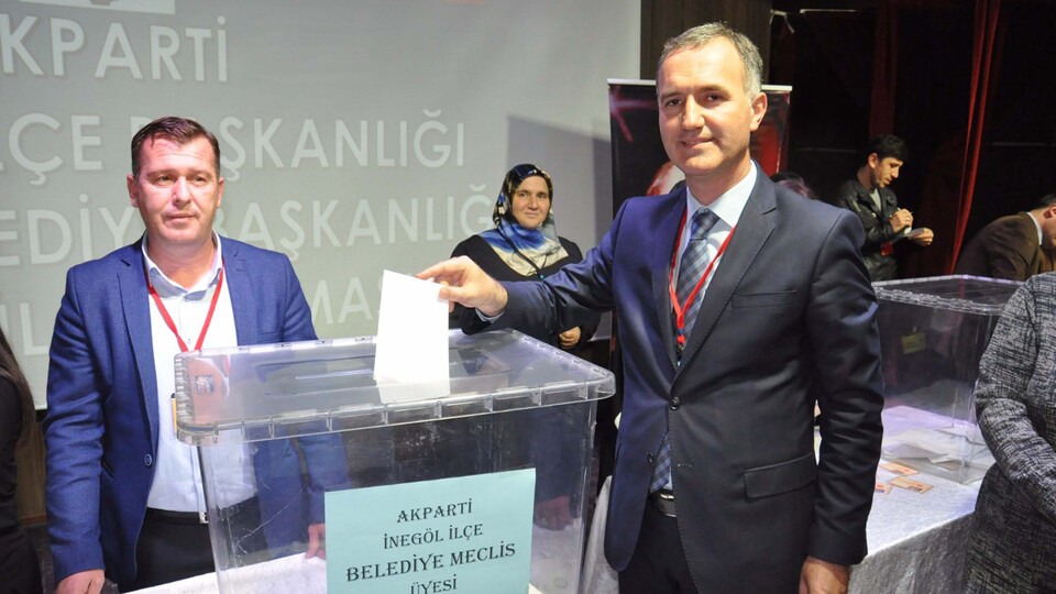 AK Parti´nin İnegöl Belediye Başkan adayı belli oldu