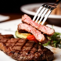 B12 vitamini eksikliği bu belirtilerle ortaya çıkıyor!