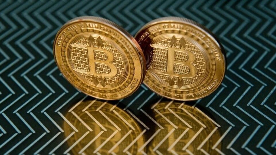 Hollanda'da savcılıktan uyarı: Bitcoin ile kara para aklanabilir