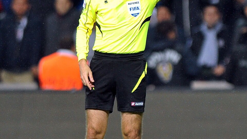 "Cüneyt Çakır özür diledi"