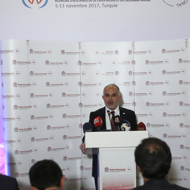 Kızılay Başkanı Kınık, Kızılay-Kızılhaç Avrupa Başkanı oldu