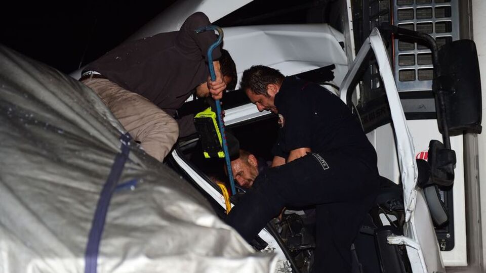 2 saat boyunca böyle bekledi!