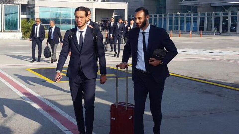 Milli Takım, Romanya'ya gitti