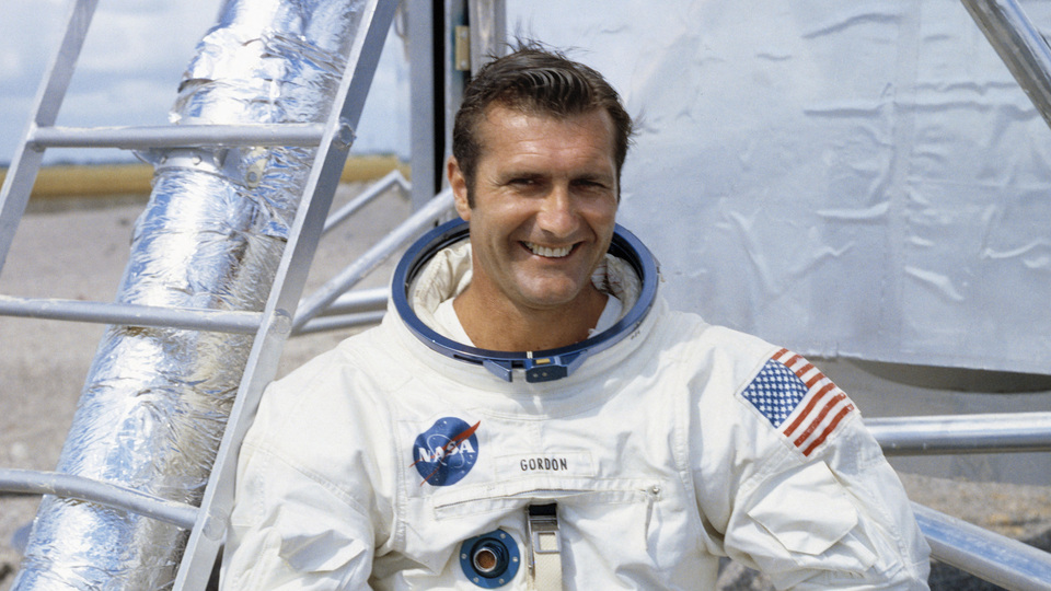 24 astronottan biriydi: Richard Gordon hayatını kaybetti!