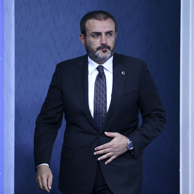 AK Parti Sözcüsü Ünal'dan 'seçilme yaşı' açıklaması
