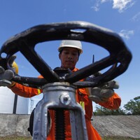 Petrol fiyatı sene sonunda ne olacak? Tahminler yükseldi