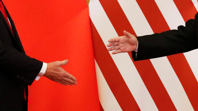 Trump'ın mesajı elinde gizli!