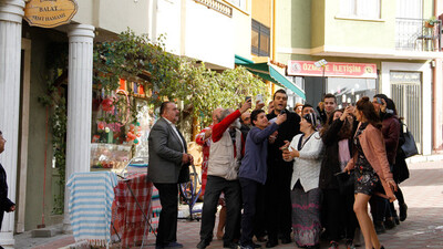 Şevkat, şöhret oluyor!