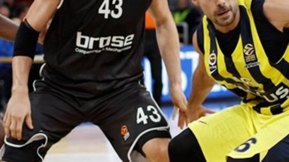 Fenerbahçe, Bamberg'de zorlanmadı
