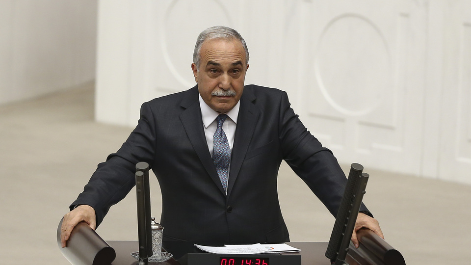 Bakan Fakıbaba'dan Kılıçdaroğlu'na 60 liralık tazminat davası